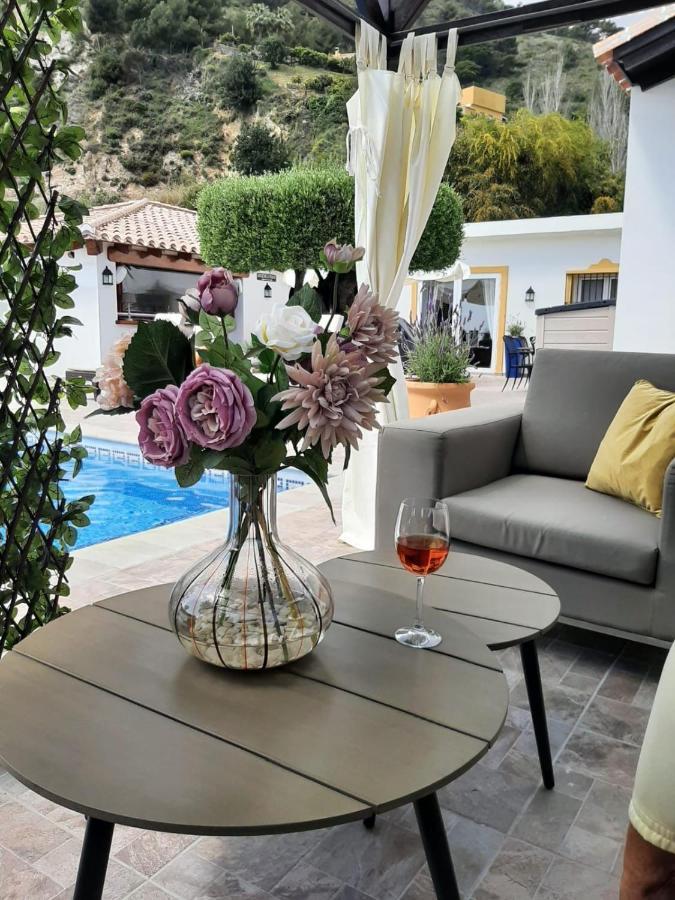 Casa Capricornio Bed & Breakfast Марбеля Екстериор снимка