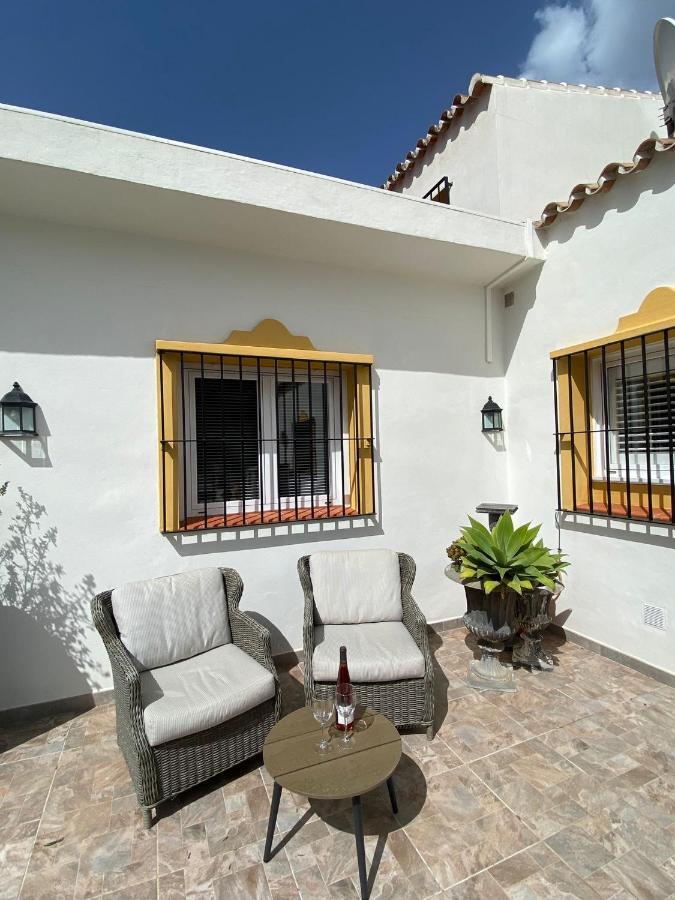 Casa Capricornio Bed & Breakfast Марбеля Екстериор снимка